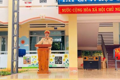 SINH HOẠT NGOẠI KHOÁ” TUYÊN TRUYỀN VỀ ATGT